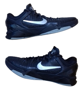 Kobe 7 "Team Bank Black"